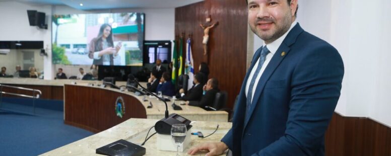 Câmara Municipal de Fortaleza deve encerrar primeiro semestre de atividades nesta semana. Presidente Leo Couto faz balanço das ações no Legislativo