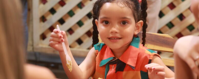 Alunos da rede municipal de ensino em Fortaleza terão um novo cardápio, anuncia Evandro Leitão