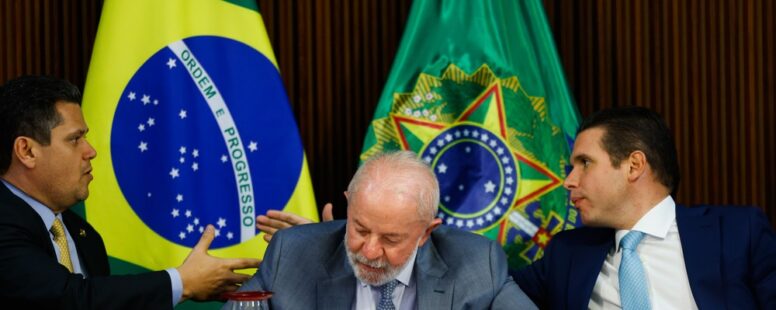 Ministro Alexandre de Moraes suspende decretos de Lula e do Congresso sobre IOF e marca audiência de conciliação para dia 15