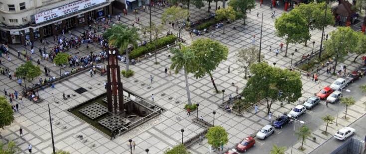 Prefeito Evandro Leitão assina ordem de serviço nesta terça-feira para obra de reforma da Praça do Ferreira