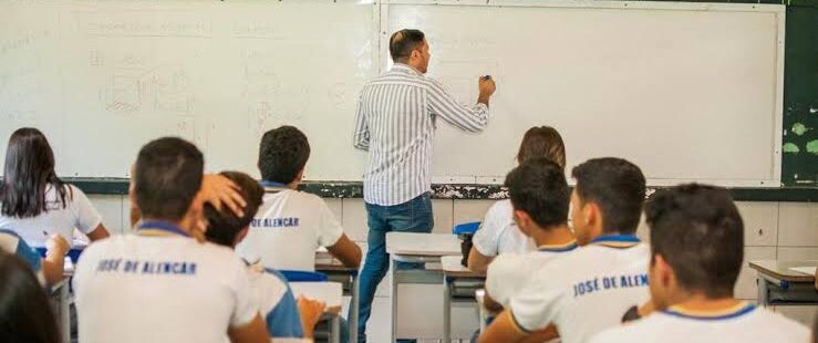 STF libera recursos da 4ª parcela dos precatórios do Fundef para pagamento de professores cearenses