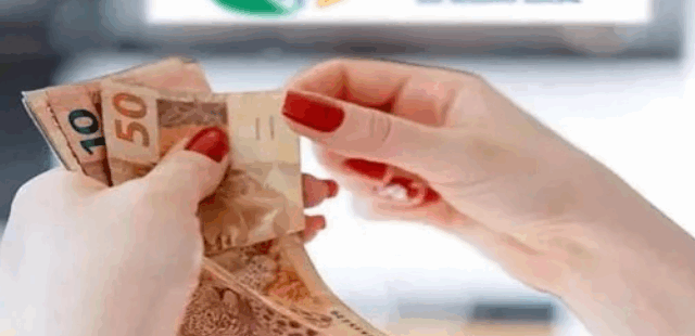 Aposentados prejudicados por descontos indevidos do INSS começam a receber reembolso nesta quinta-feira