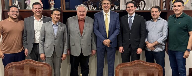 Presidente do Republicanos, Chiquinho Feitosa, reúne lideranças políticas em Brasília para discutir rumos do partido no Ceará visando Eleições 2026