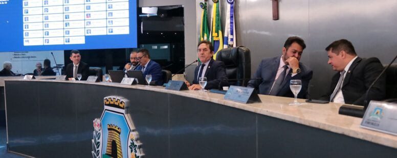Vereadores de Fortaleza aprovam projetos para garantir moradia e trabalho à população em situação de rua