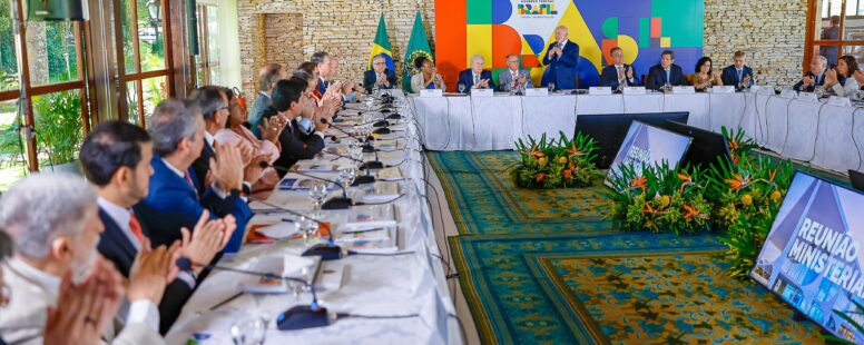 Presidente Lula reúne ministros nesta terça-feira para projetar entregas do Governo Federal já de olho nas eleições de 2026
