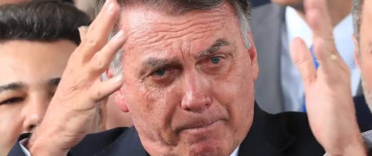 Alexandre de Moraes decreta prisão domiciliar de Jair Bolsonaro por descumprimento de medidas cautelares