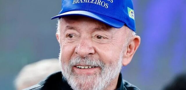 Governo Lula anuncia pacote para socorrer empresas exportadoras afetadas pelo tarifaço de Trump nesta quarta-feira. Também envia ao Congresso proposta para regular big techs