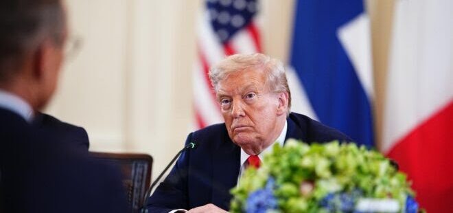 Tribunal dos EUA decide que maioria das tarifas de Donald Trump são ilegais. Presidente poderá recorrer à Suprema Corte