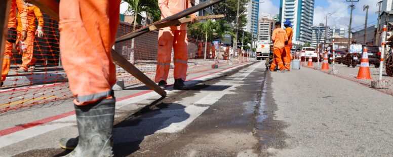 Fortaleza quer transformar 50km da malha em ciclovias arborizadas. Avenida Dom Luís já passa por intervenção