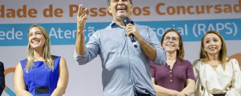 Prefeito Evandro Leitão empossa 331 concursados da área da saúde de Fortaleza nesta quinta-feira