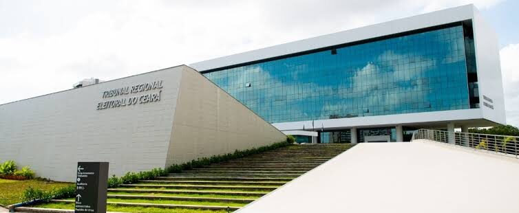 TRE do Ceará marca eleições suplementares em Santa Quitéria e Barroquinha para dia 26 de outubro. Outros dois municípios cearenses também devem ter novo pleito este ano