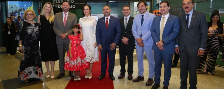 Lia de Freitas recebe medalha Herbert de Souza na Assembleia Legislativa pelo trabalho de proteção social e segurança alimentar