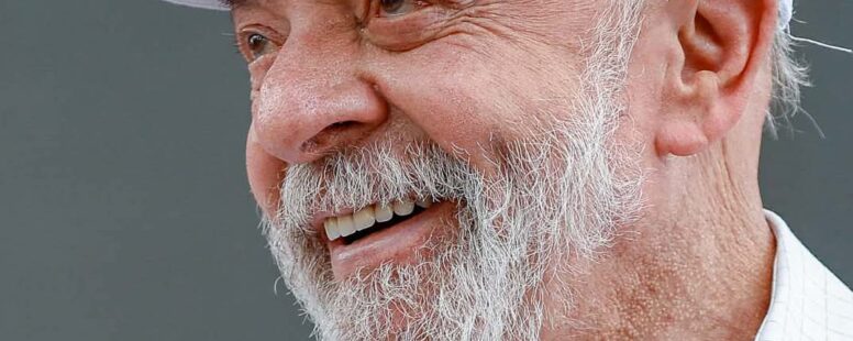 Pesquisa Quaest revela que aprovação ao Governo Lula volta a empatar com desaprovação. Presidente mira reeleição e vê Centrão dividido