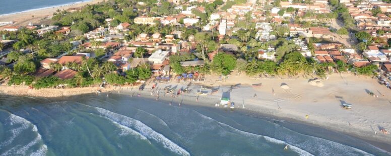 Justiça Federal decide barrar cobrança de ingresso para entrada de turistas na praia de Jericoacoara