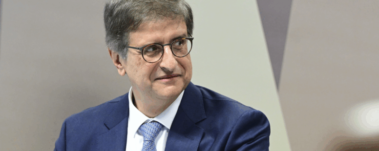 Paulo Gonet é reconduzido ao comando do PGR pelo Senado com votação apertada
