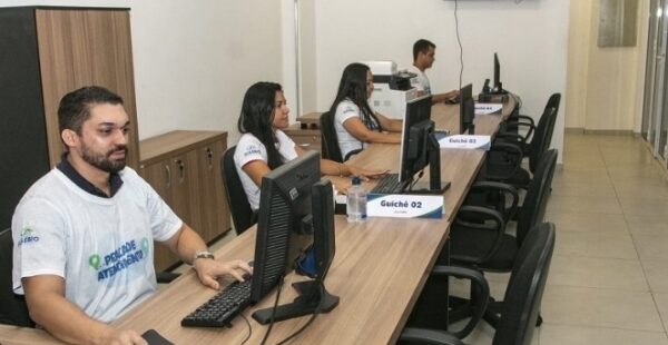 Prefeitura de Eusébio faz concurso com salários de até R$ 5,8 mil. São 423 vagas para a Educação