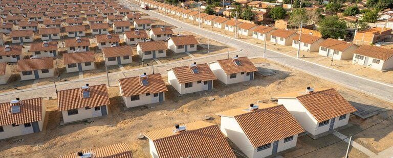 Famílias de Itapipoca recebem chaves do programa Minha Casa, Minha Vida nesta segunda-feira com a presença dos ministros Camilo Santana e Jader Filho