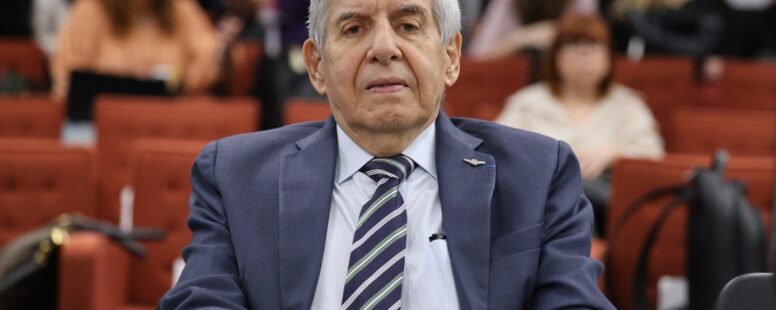 Por determinação de Moraes, General Heleno deixa presídio e inicia prisão domiciliar em Brasília com tornozeleira eletrônica