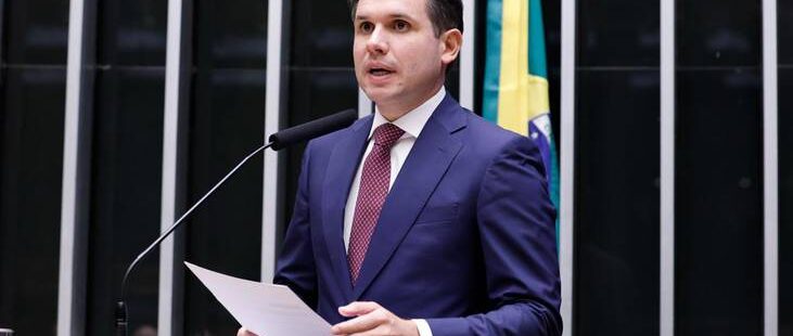 Lula envia acordo entre Mercosul e União Europeia para votação no Congresso. Hugo Motta promete votação após o Carnaval