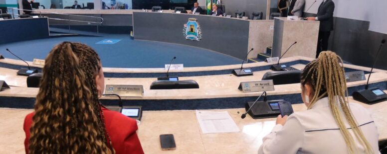 Câmara Municipal de Fortaleza aprova reajuste de 5,4% no piso dos professores da rede de ensino