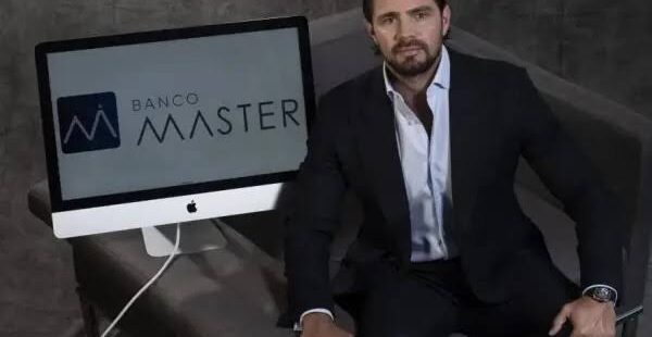 Polícia Federal quebra criptografia e acessa dados de celular de Daniel Vorcaro, do Banco Master