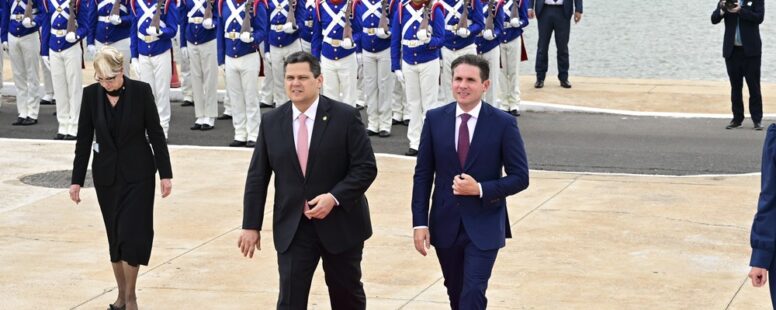 Lula busca aproximação com Davi Alcolumbre e Hugo Motta para avançar com pautas do Governo no primeiro semestre