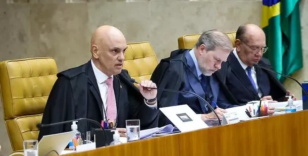 Ministro Gilmar Mendes pede a Alexandre de Moraes investigação contra Romeu Zema no inquérito das fake news