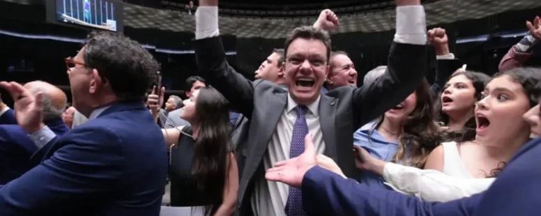 Deputado Odair Cunha é eleito pela Câmara dos Deputados para vaga de ministro do TCU. Cearense Danilo Forte fica em terceiro na votação