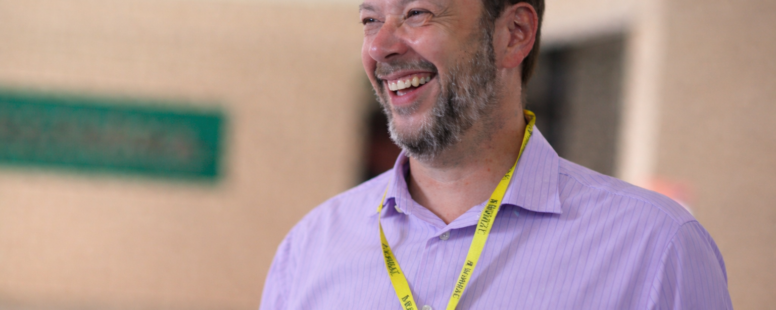 Ivo Gomes assume cargo de assessor do BNDES no Rio de Janeiro. Nomeação afasta ex-prefeito de Sobral da movimentação política da sucessão no Ceará