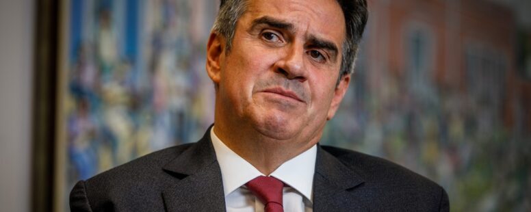 PF aponta mesada de R$ 500 mil de Daniel Vorcaro a Ciro Nogueira. Presidente nacional do PP é alvo de operação