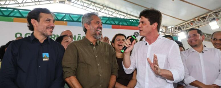 Em Baturité, Elmano de Freitas anuncia investimento superior a R$ 175 milhões para obras de duplicação da CE-060 até Redenção. Obras já foram iniciadas