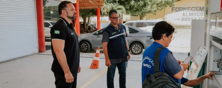 Procon atua nove postos de combustíveis no Ceará pela prática de preços abusivos contra consumidores