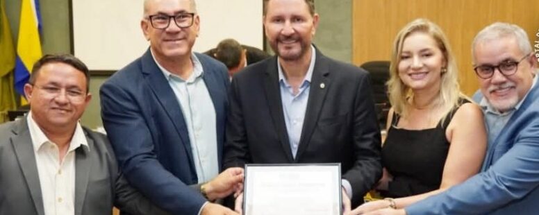 Presidente da Alece Romeu Aldigueri recebe título de cidadão em Itapipoca