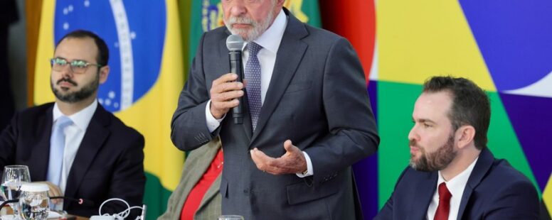 Presidente Lula lança programa para reduzir juros de quem paga contas em dia nesta segunda-feira