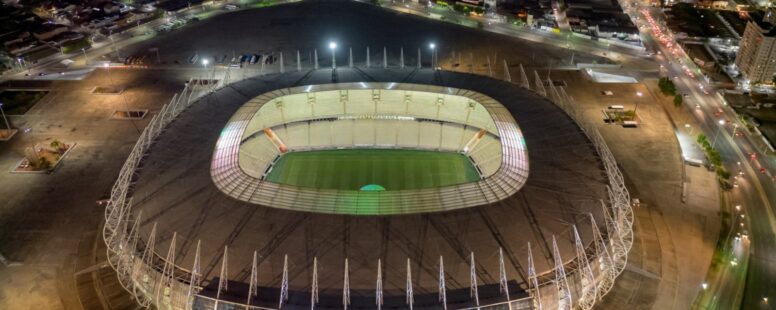 Prefeito Evandro Leitão assina ordem de serviço de miniterminais da Arena Castelão nas avenidas Alberto Craveiro e Paulino Rocha