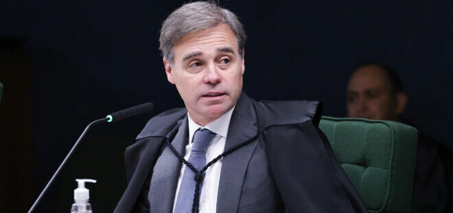 STF abre inquérito sobre filme “Dark Horse” e joga sombra na convenção presidencial de Flávio Bolsonaro