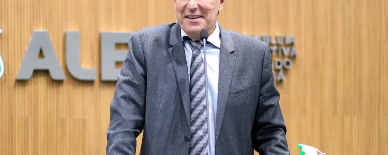 Deputado estadual Agenor Neto deixa vice-liderança do Governo na Alece, mas reafirma apoio à reeleição de Elmano de Freitas