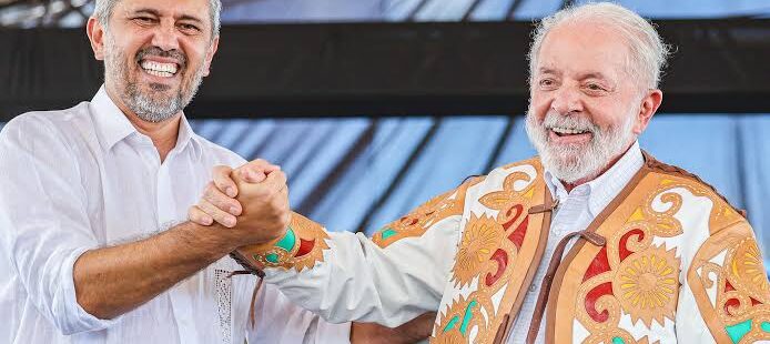Lula abre mais que o dobro de vantagem sobre Flávio Bolsonaro no Ceará. Governo Elmano de Freitas alcança 53% de aprovação, diz Quaest