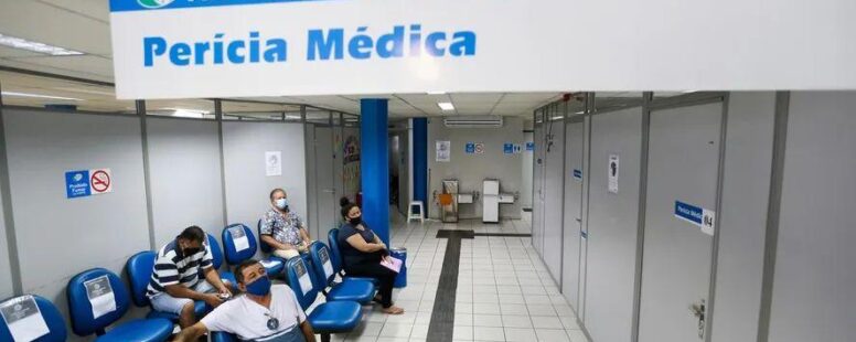Com queda de 86% nos pedidos represados, Previdência anuncia que fila do INSS será zerada nesta semana