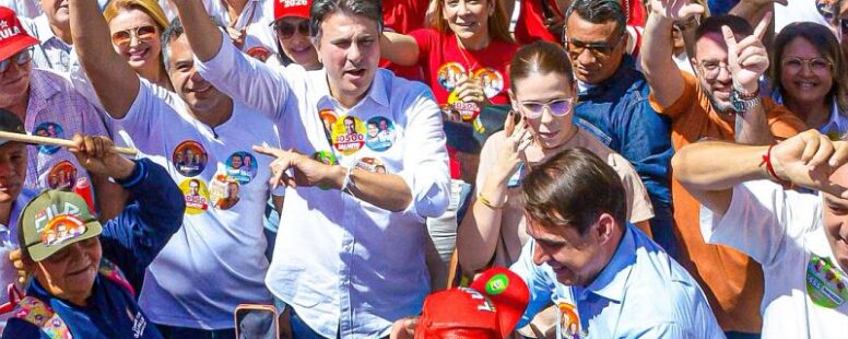 Camilo Santana desafia Flávio Bolsonaro a mostrar alguma obra federal entregue pelo pai Jair Bolsonaro no Ceará enquanto presidente