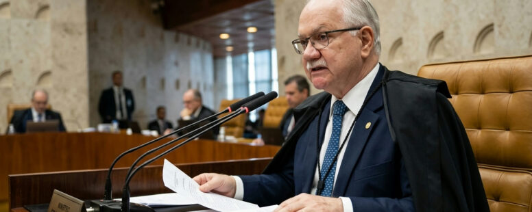 Sob desgaste público, presidente do STF,  Edson Fachin, tende a adiar julgamento de acusações contra André Mendonça enquanto ministros discutem obstruir pauta do STF