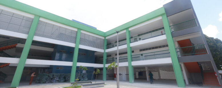 Em Fortaleza, obras da Escola São João do Piamarta entram na reta final de conclusão. Elmano de Freitas promete entrega para novembro