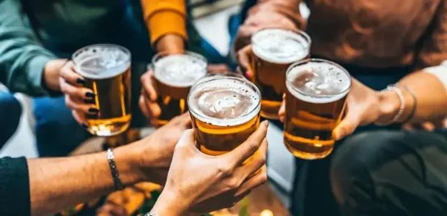TRE do Ceará decide liberar venda e consumo de bebidas alcoólicas no 2º turno das eleições. Segurança pública terá quase 24 mil profissionais nas ruas