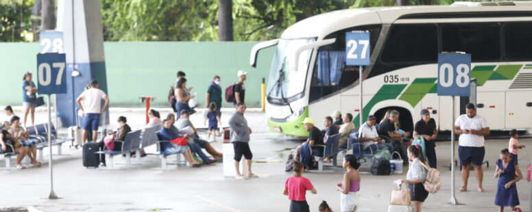 Procura por passagens gratuitas para o interior do Ceará no 2° turno de votação supera expectativa. Transporte público é gratuito neste domingo