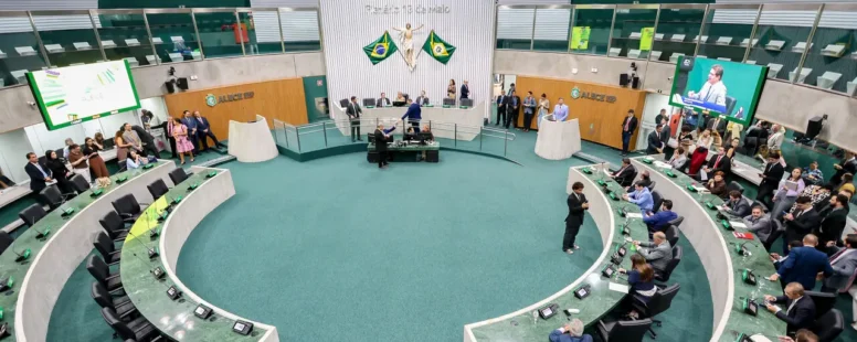 PSB e PT lideram as bancadas na Assembleia Legislativa do Ceará com a eleição dos novos 46 deputados estaduais